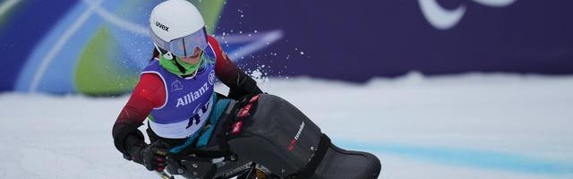 Leyu 体育网站-冬残奥会 | 中国选手刘思彤获高山滑雪女子大回转（坐姿）季军|科尔|AC米兰|铜牌|意大利|米兰冬奥会_新浪体育_新浪新闻