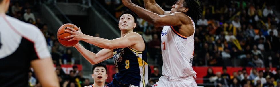 Leyu 体育网站-辽宁打出神剧本，深圳爆冷跌出前四，一阶段仅2队有冠军相